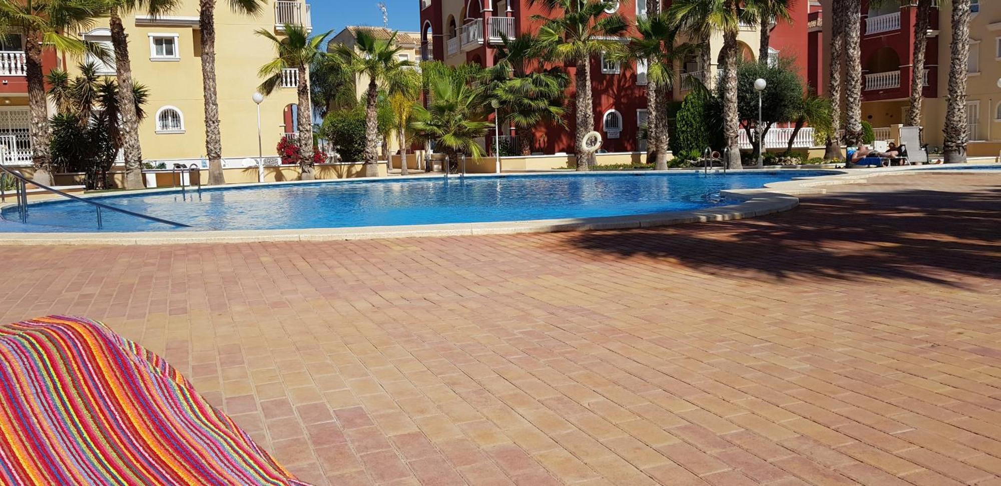 Apartment Spacious 3 Bedroom 2 Bathroom - Puerto Marina Complex Los Alcazares